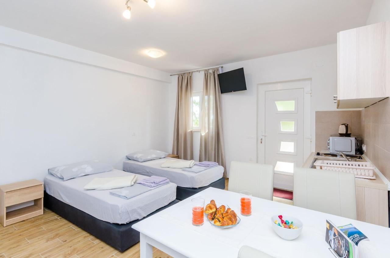 Apartments Dubrovnik Airport Čilipi Екстериор снимка